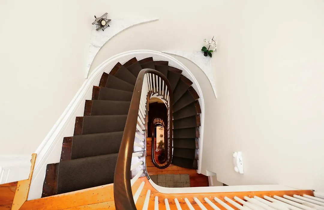 Charming & Stylish On Beacon Hill #11