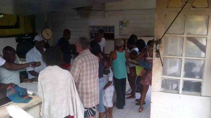 A Crowd at Goldteeth's